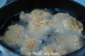 Punjabi Kadhi Pakoras, Fritters