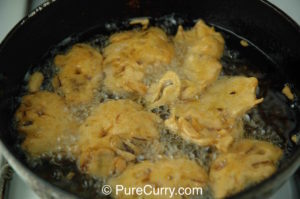 Punjabi Kadhi, Fritters, Pakoras