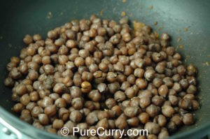 Amritsari Chole, chickpeas